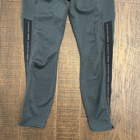 Athleta x Allyson Felix Leggings Grey Cropped 23” Limited Edition Women’s - Picture 4 of 9